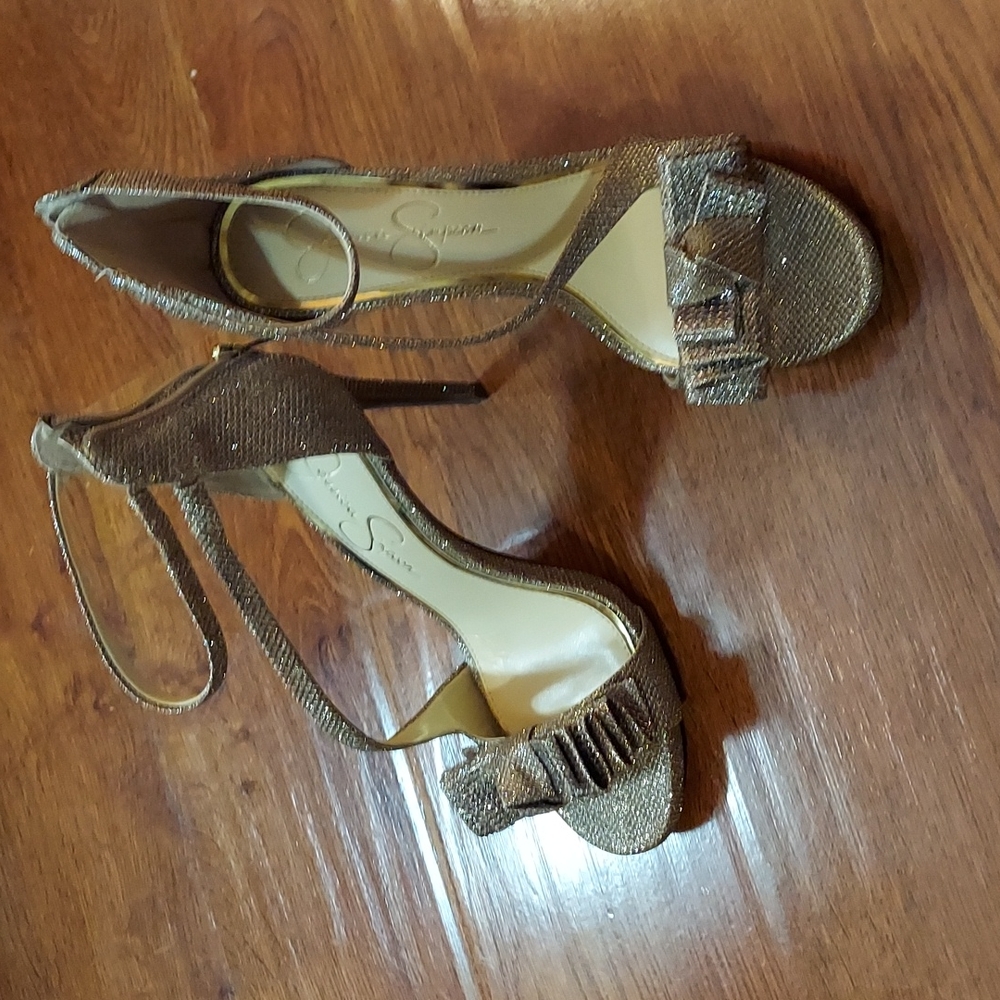 Dazzling Jessica Simpson high heels